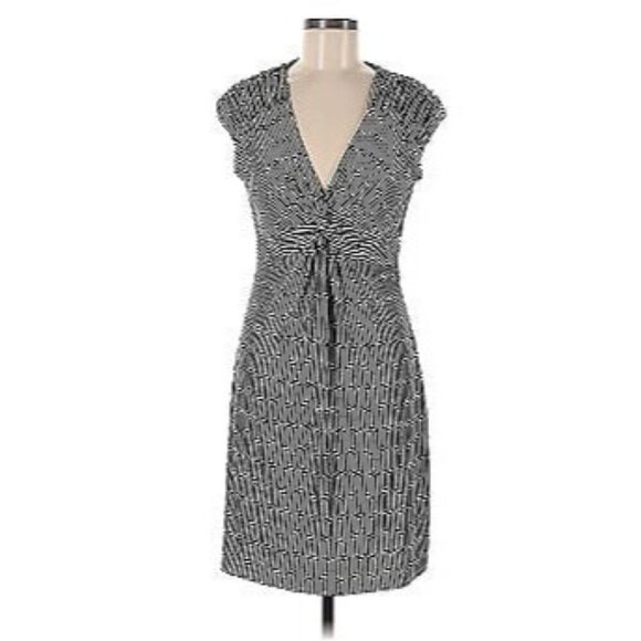 Laundry by Shelli Segal Geometric Print Dress Size 10 Sleeveless Casual - Picture 9 of 9